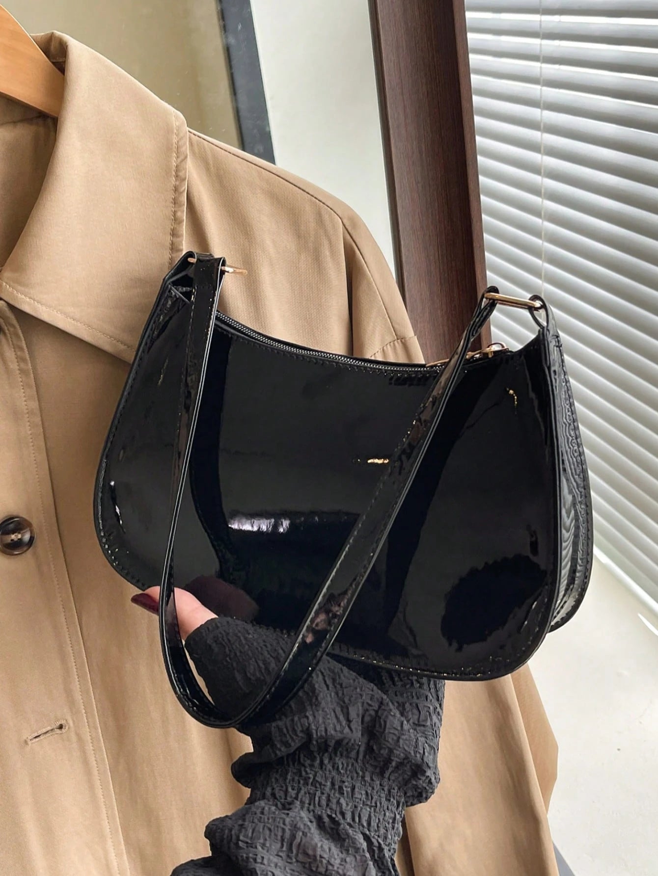 Irene – Minimalist Faux Leather Shoulder Bag