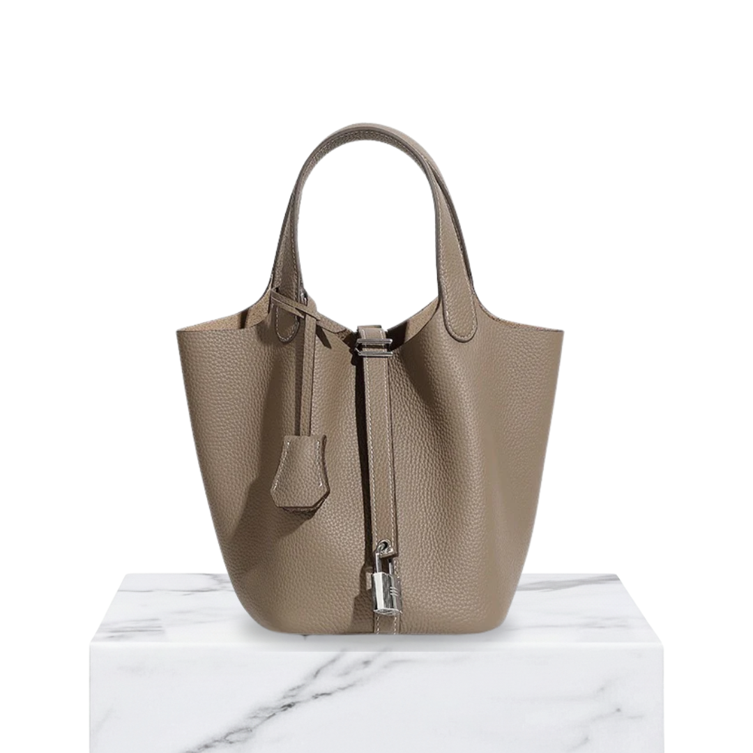 Irene – Lightweight Stylish Leather Bucket Bag