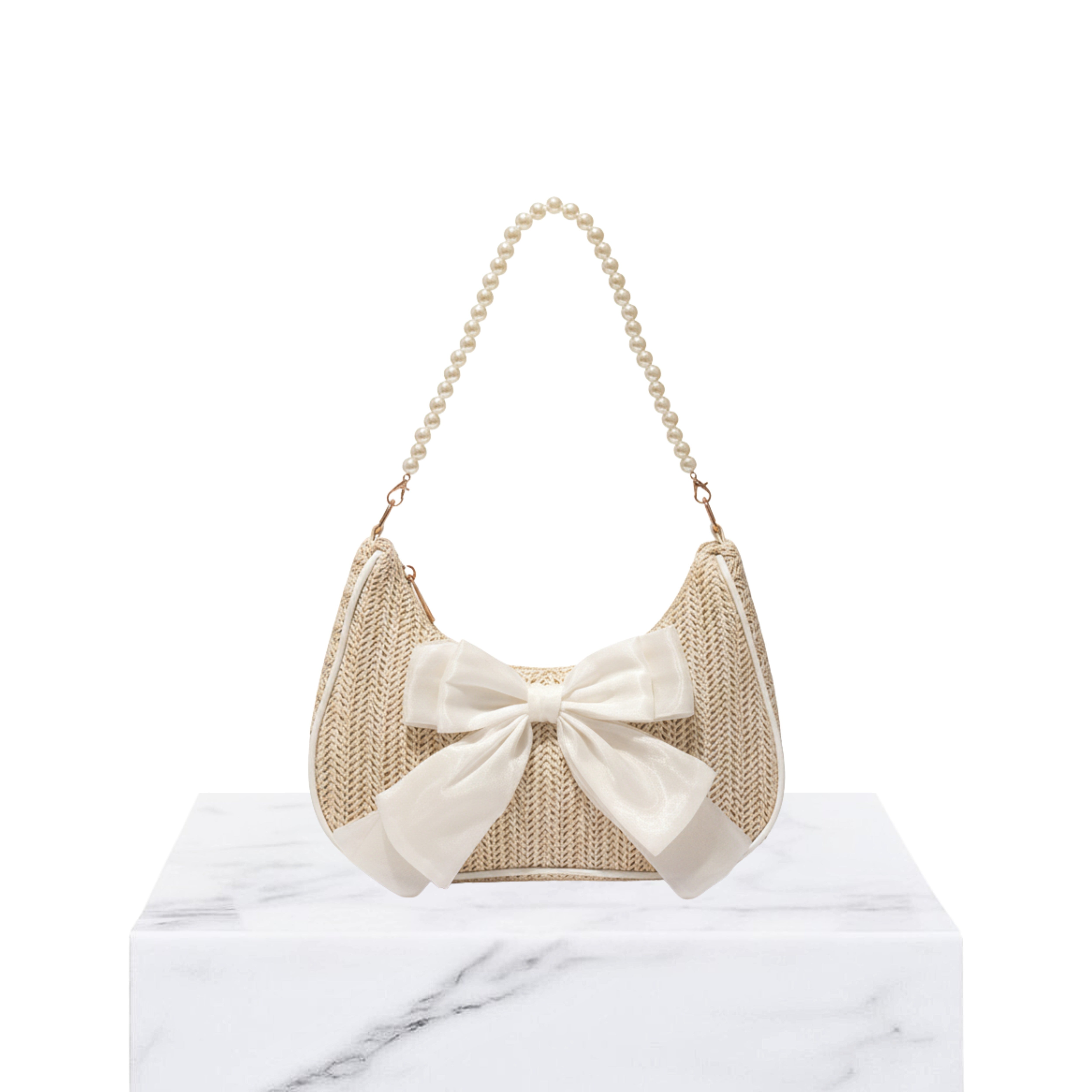 Irene – Versatile Crescent Straw Shoulder Bag